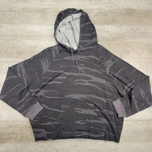 Z Supply Camo Boxy Cropped Sweatshirt Hoodie Size Small